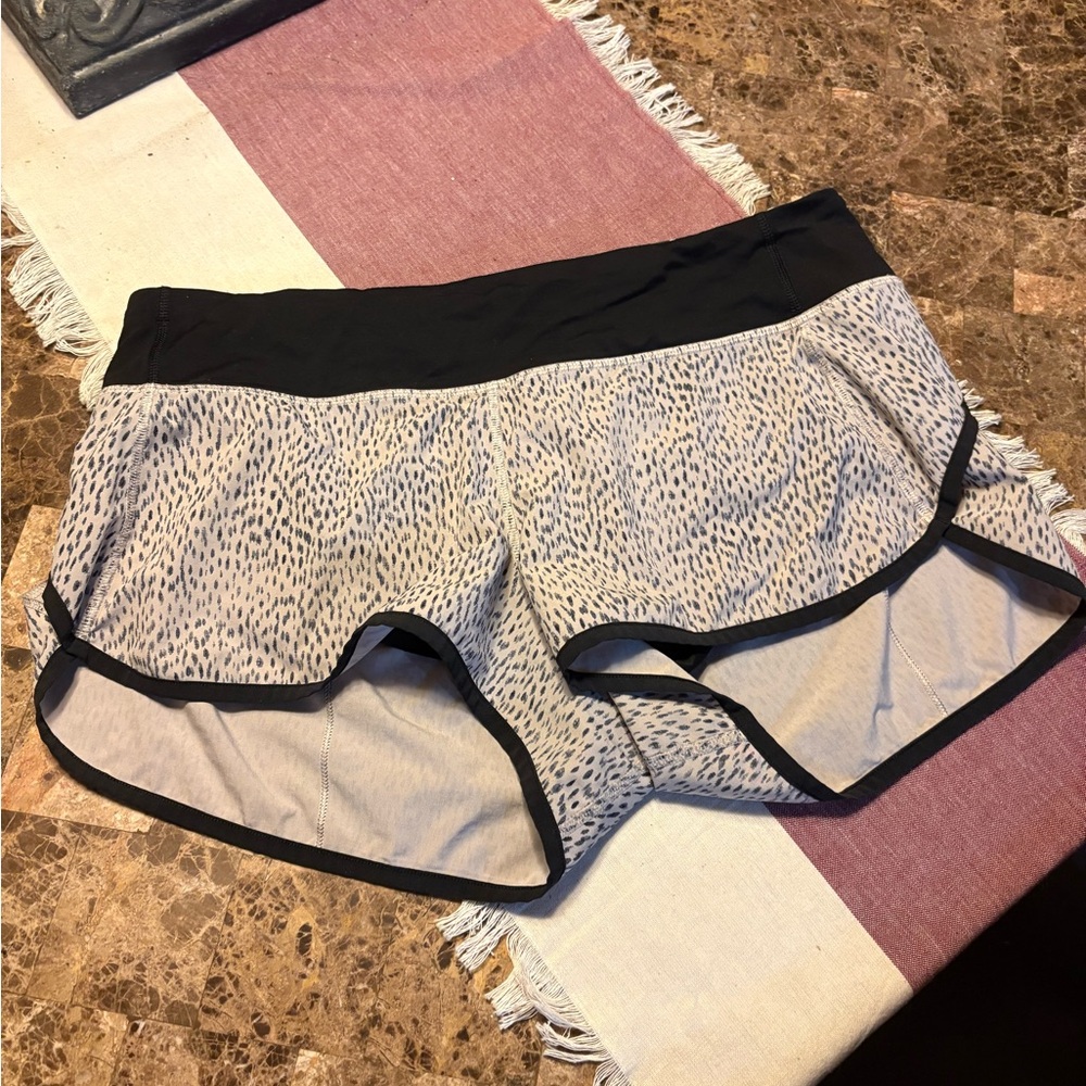 lululemon Black and White Speed up Shorts